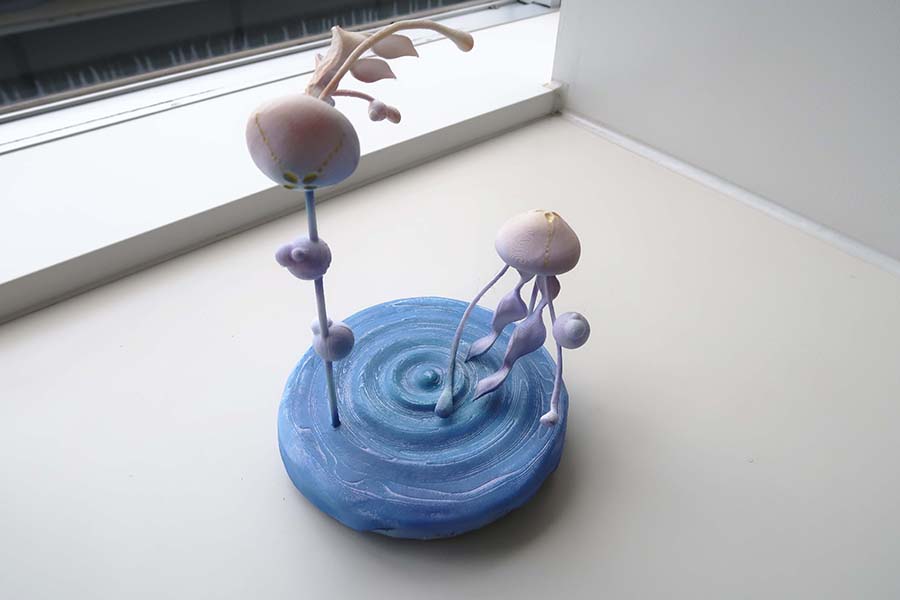 中村 日香《漂うくらげ》