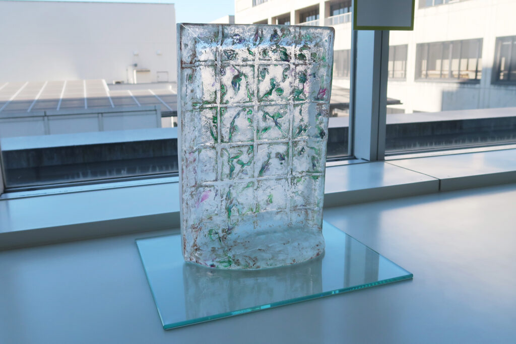 椎木 美宇《Home》の写真