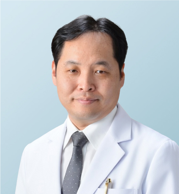 副病院長（教授）根本清貴の写真